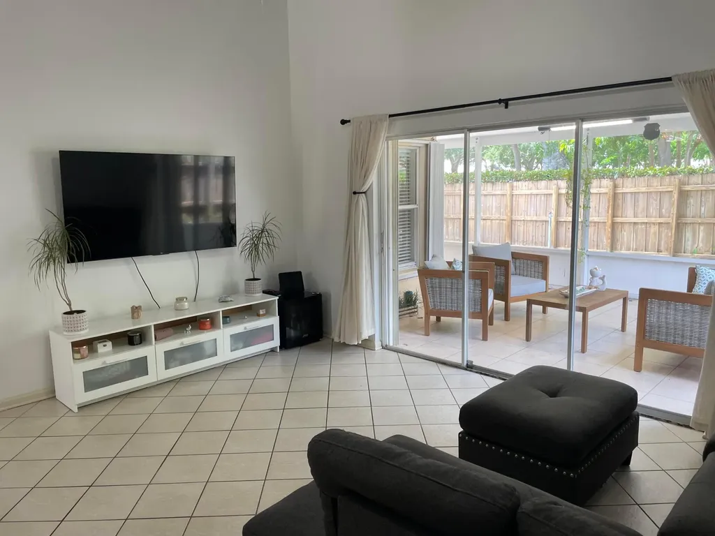 8229 White Rock Circle Boynton Beach FL 33436