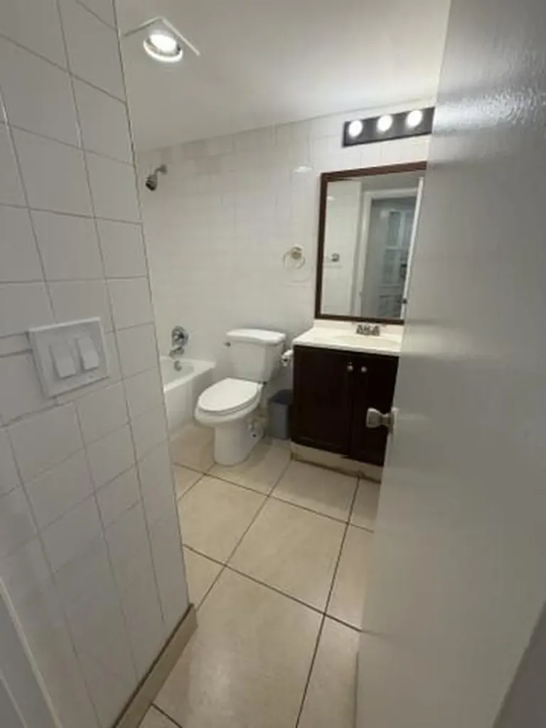 9338 SW 3rd Street Boca Raton FL 33428