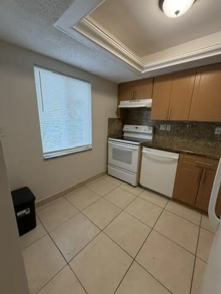9338 SW 3rd Street Boca Raton FL 33428