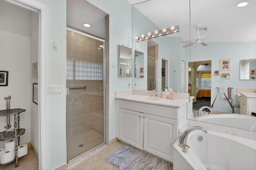 5217 Glenville Drive Boynton Beach FL 33437