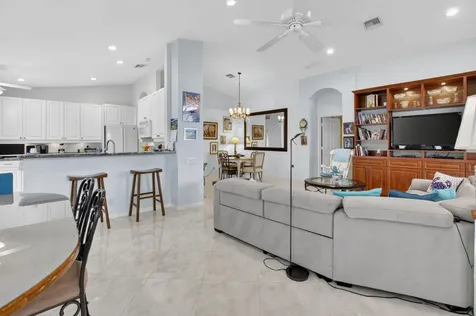 5217 Glenville Drive Boynton Beach FL 33437