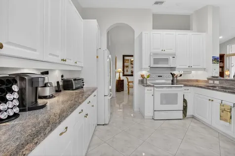 5217 Glenville Drive Boynton Beach FL 33437