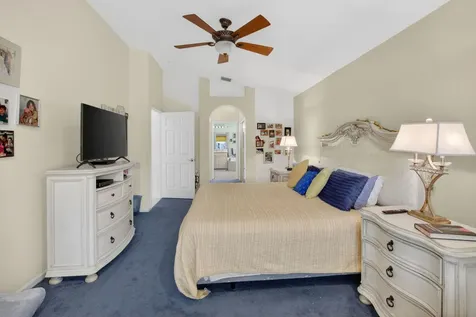 5217 Glenville Drive Boynton Beach FL 33437