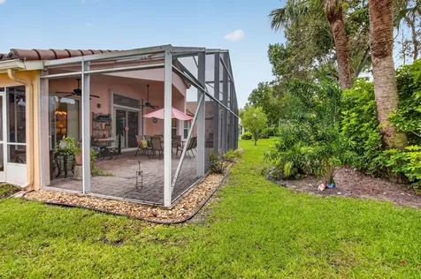 5217 Glenville Drive Boynton Beach FL 33437