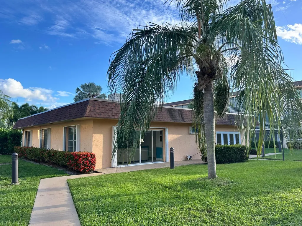 4500 N Federal Highway Lighthouse Point FL 33064