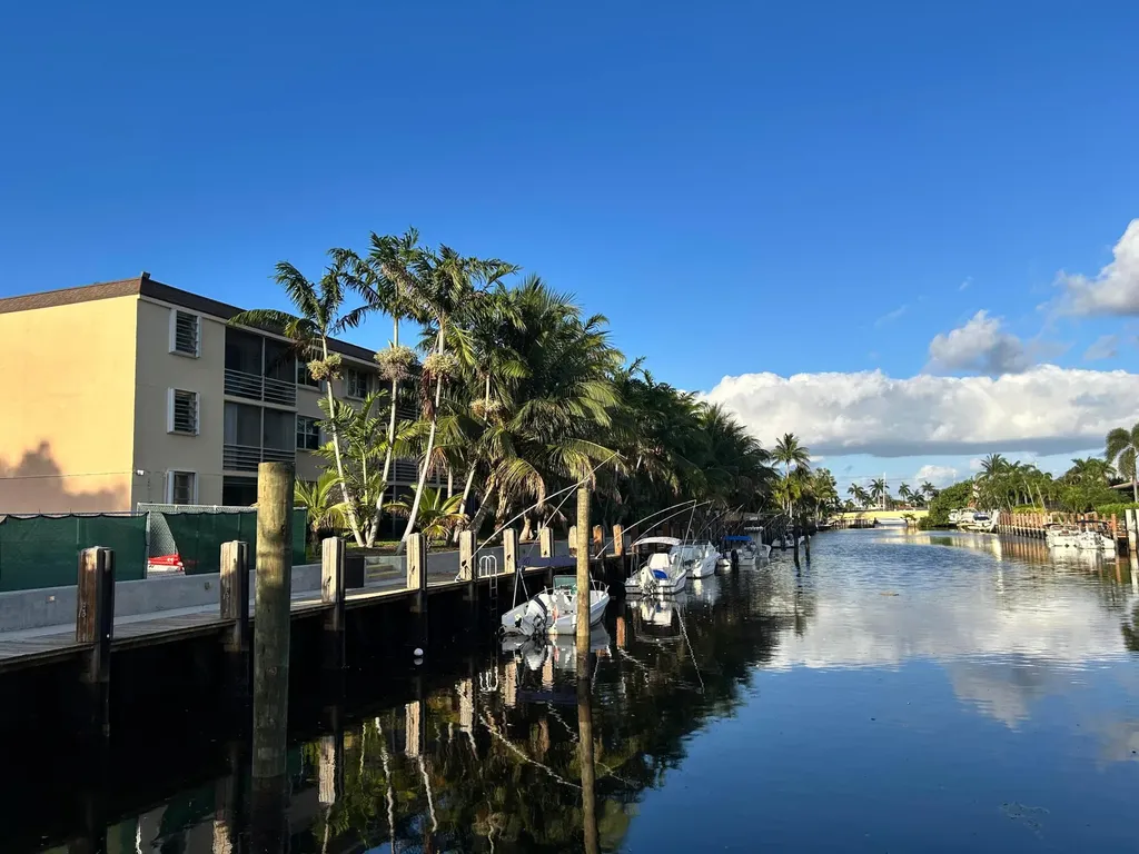 4500 N Federal Highway Lighthouse Point FL 33064