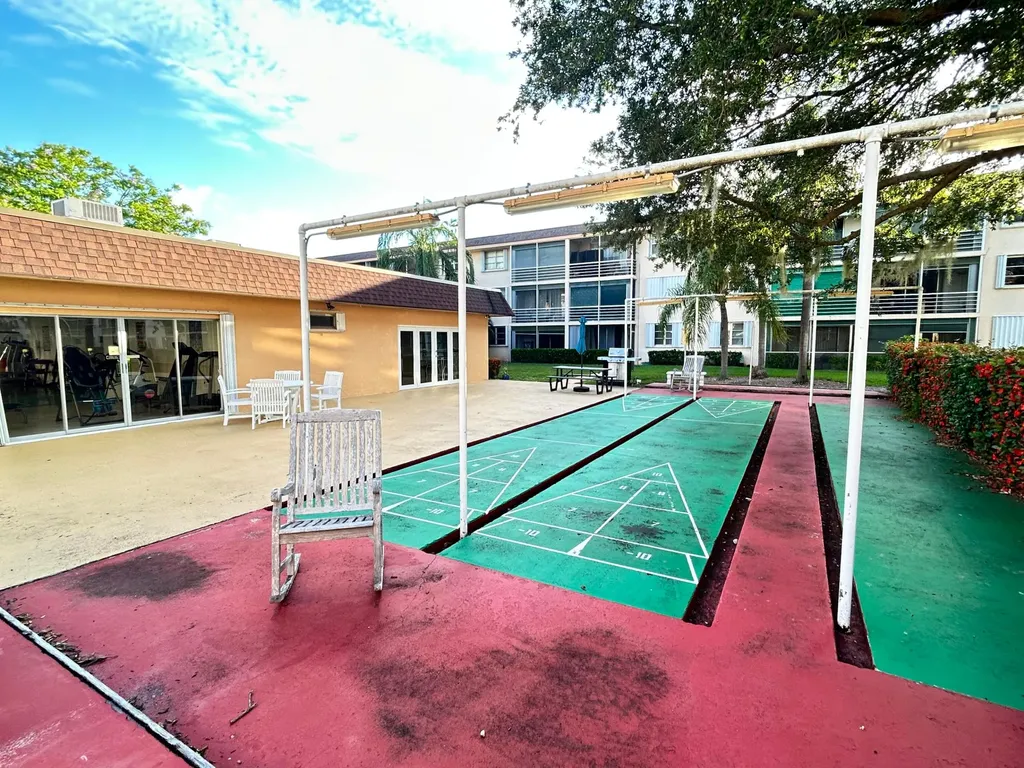 4500 N Federal Highway Lighthouse Point FL 33064