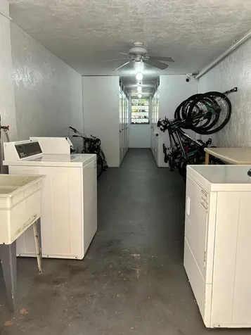 4500 N Federal Highway Lighthouse Point FL 33064