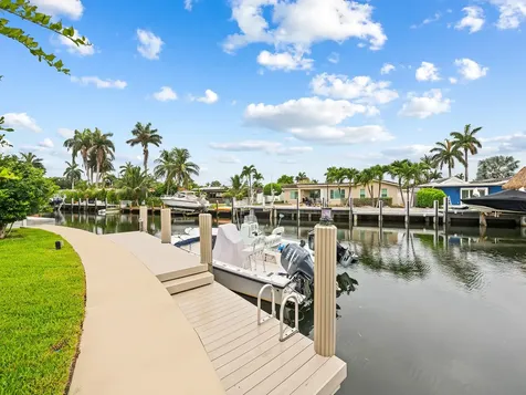2421 NE 50th Street Lighthouse Point FL 33064