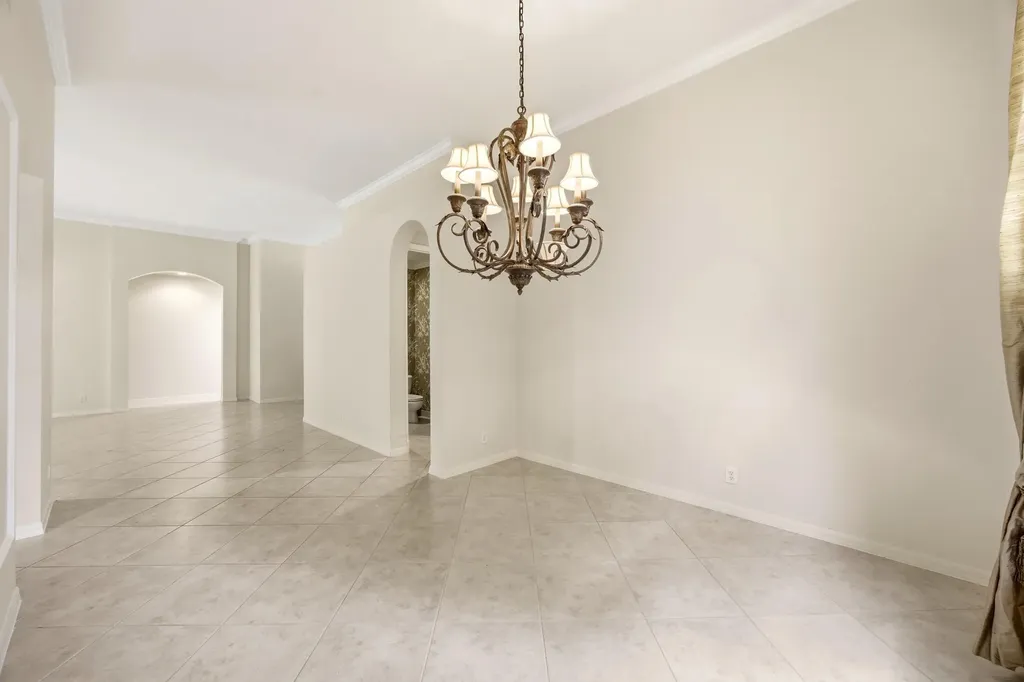 195 Sedona Way Palm Beach Gardens FL 33418