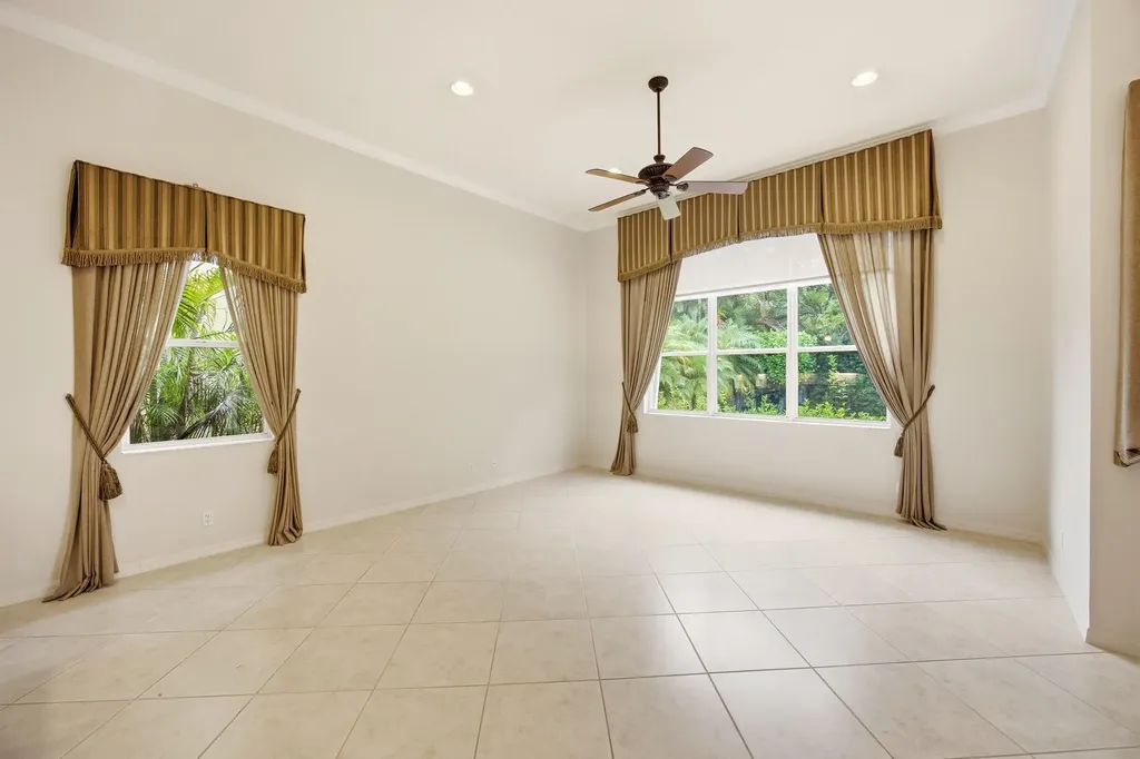 195 Sedona Way Palm Beach Gardens FL 33418