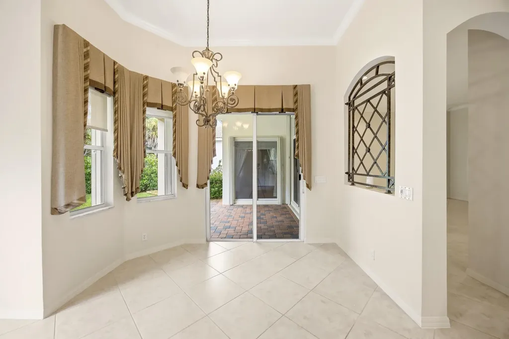 195 Sedona Way Palm Beach Gardens FL 33418