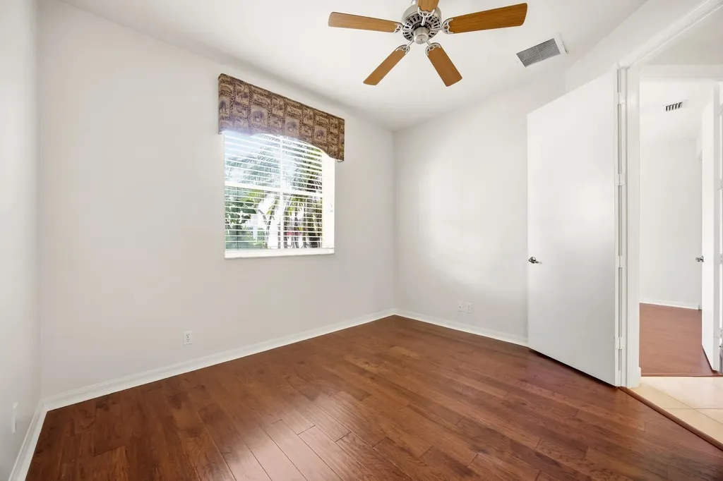 195 Sedona Way Palm Beach Gardens FL 33418