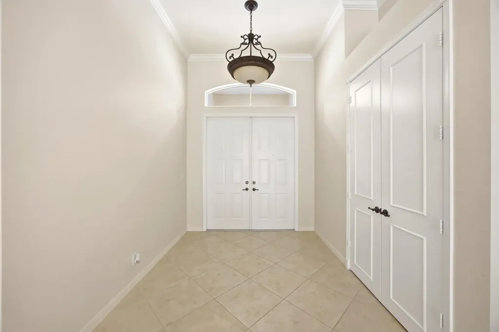 195 Sedona Way Palm Beach Gardens FL 33418