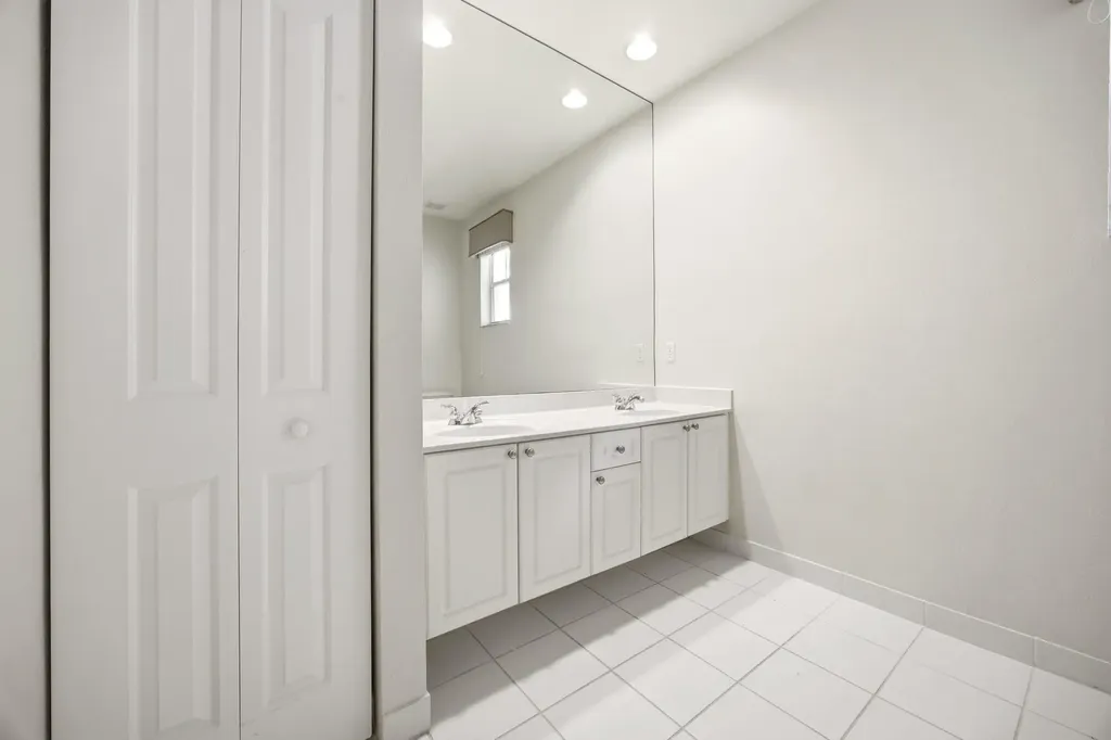 195 Sedona Way Palm Beach Gardens FL 33418