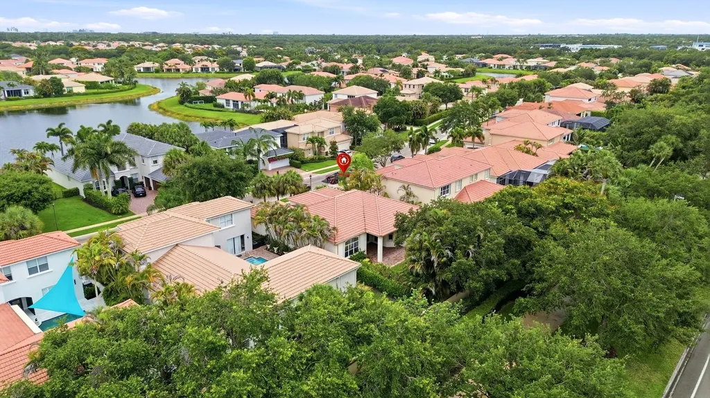 195 Sedona Way Palm Beach Gardens FL 33418