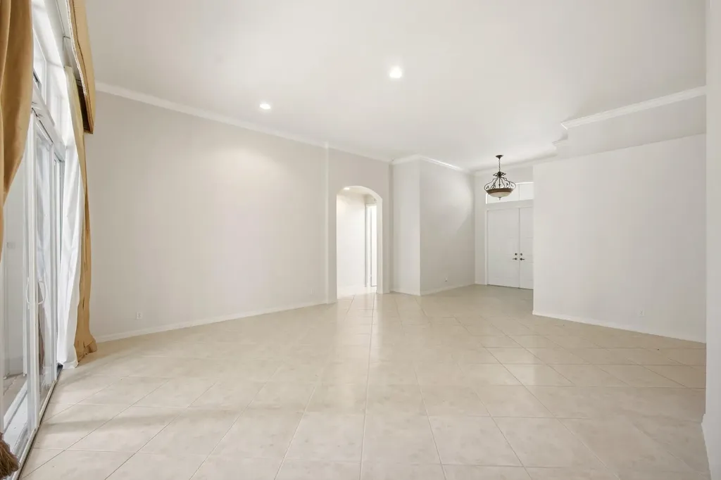 195 Sedona Way Palm Beach Gardens FL 33418