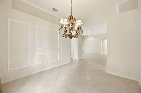 195 Sedona Way Palm Beach Gardens FL 33418
