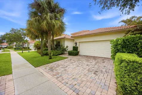 195 Sedona Way Palm Beach Gardens FL 33418