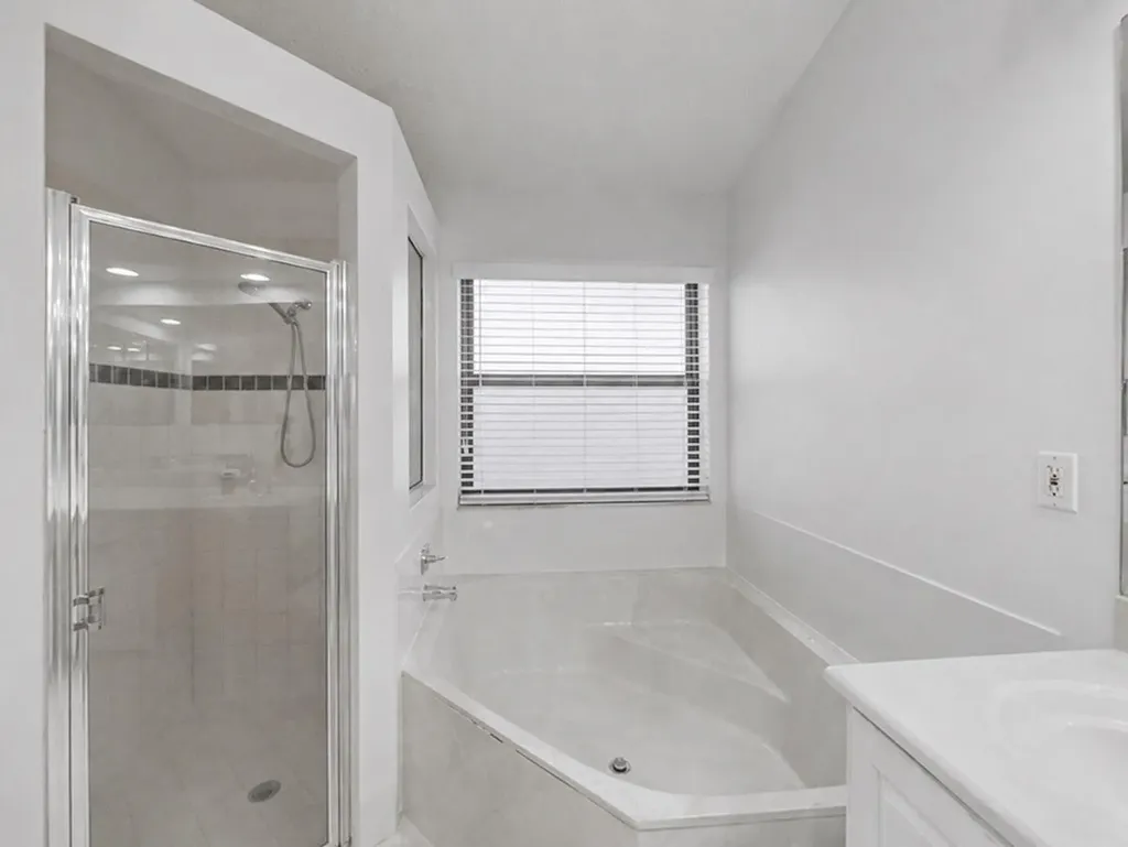 6244 Grand Cypress Circle Lake Worth FL 33463