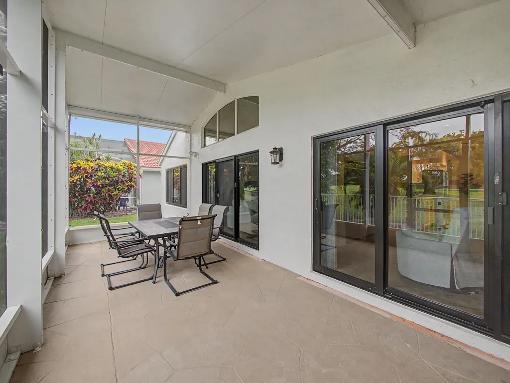 6244 Grand Cypress Circle Lake Worth FL 33463