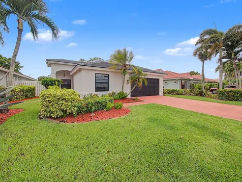 6244 Grand Cypress Circle Lake Worth FL 33463
