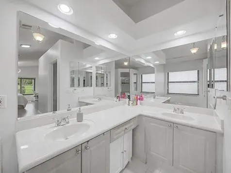 6244 Grand Cypress Circle Lake Worth FL 33463