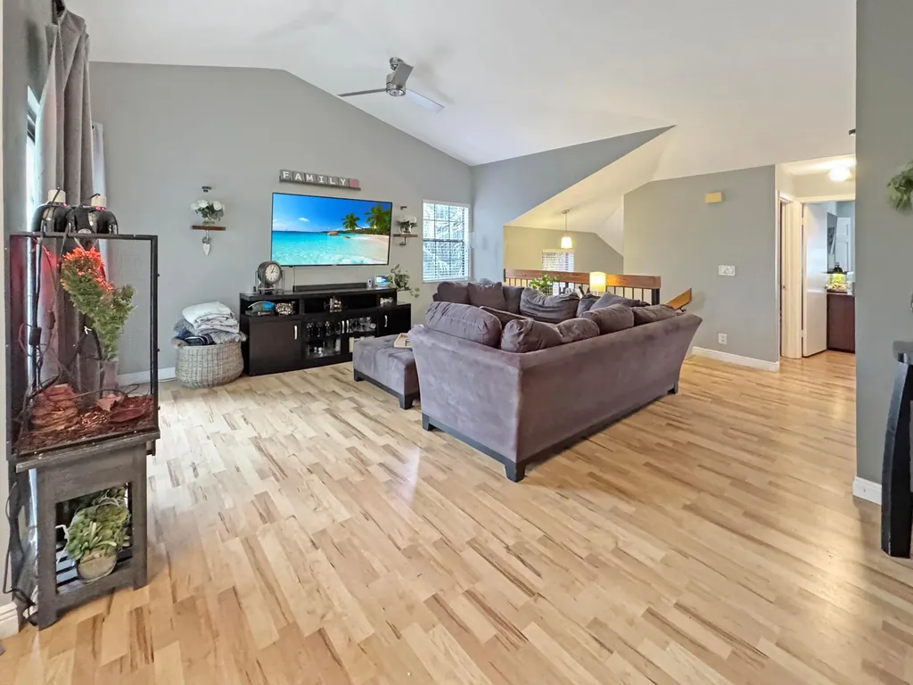1661 Cypress Pointe Drive Coral Springs FL 33071