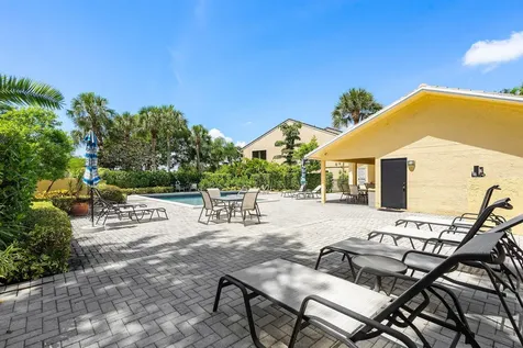 5664 Santiago Circle Boca Raton FL 33433