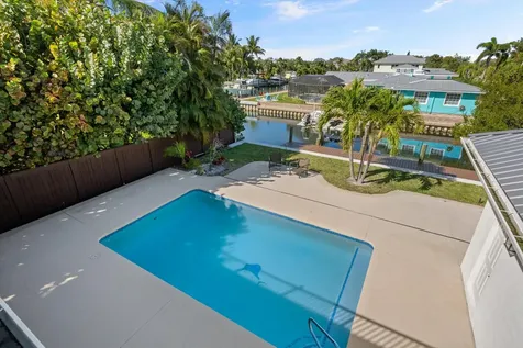 401 Center Street Jupiter FL 33458