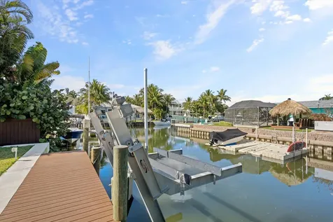 401 Center Street Jupiter FL 33458