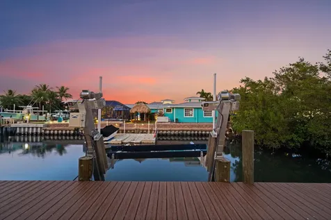 401 Center Street Jupiter FL 33458