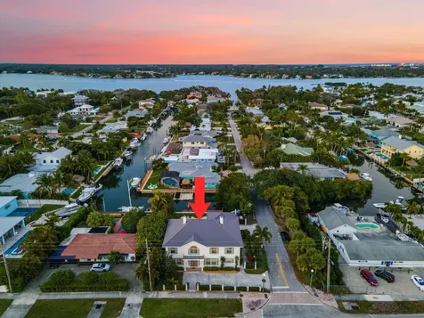 401 Center Street Jupiter FL 33458