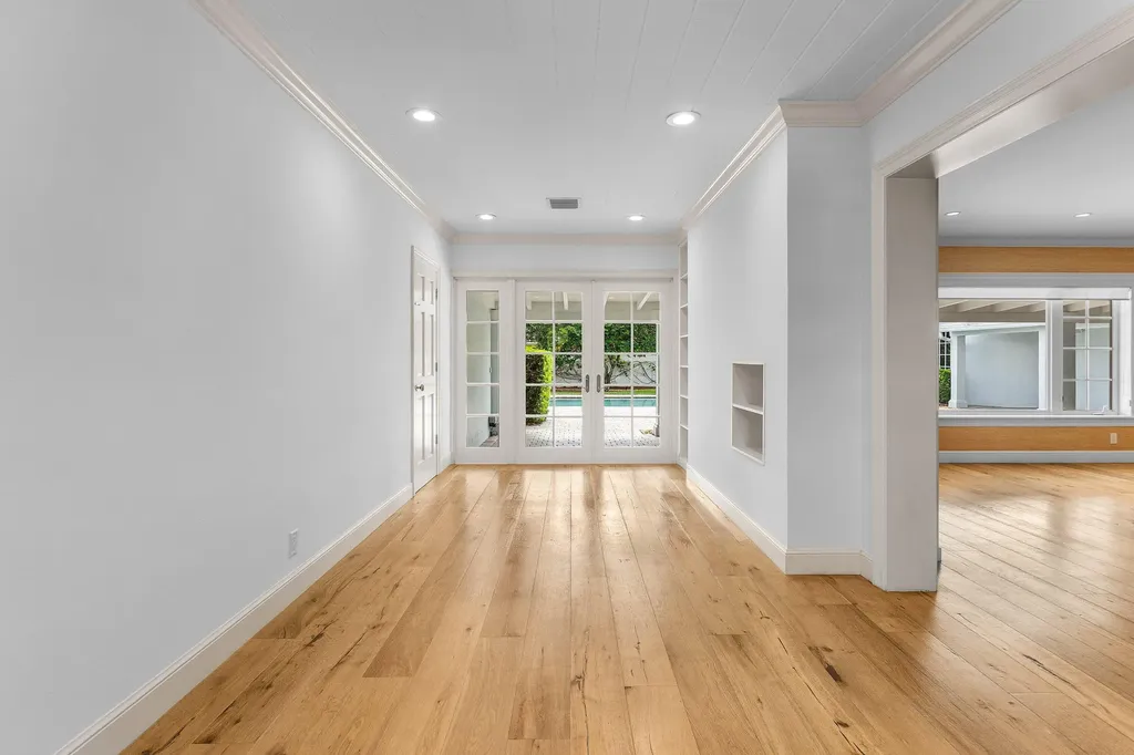 1103 NW 6th Avenue Delray Beach FL 33444