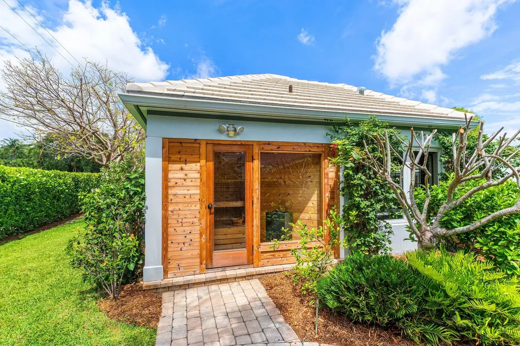 1103 NW 6th Avenue Delray Beach FL 33444
