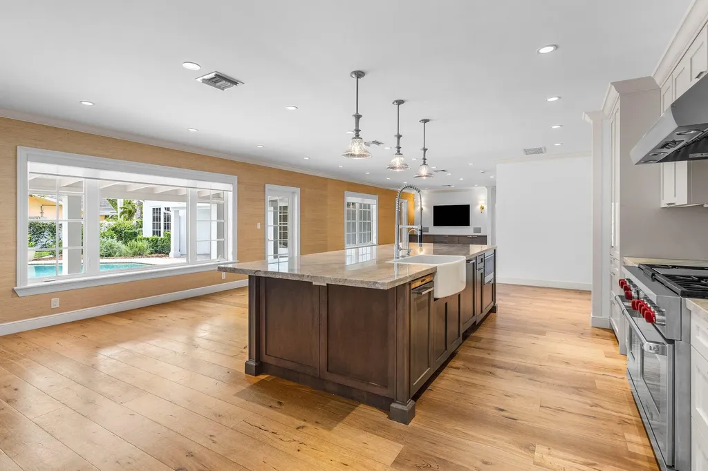 1103 NW 6th Avenue Delray Beach FL 33444