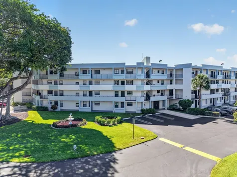 555 Banyan Tree Lane Delray Beach FL 33483