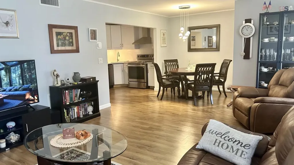 301 Pine Ridge Circle Greenacres FL 33463