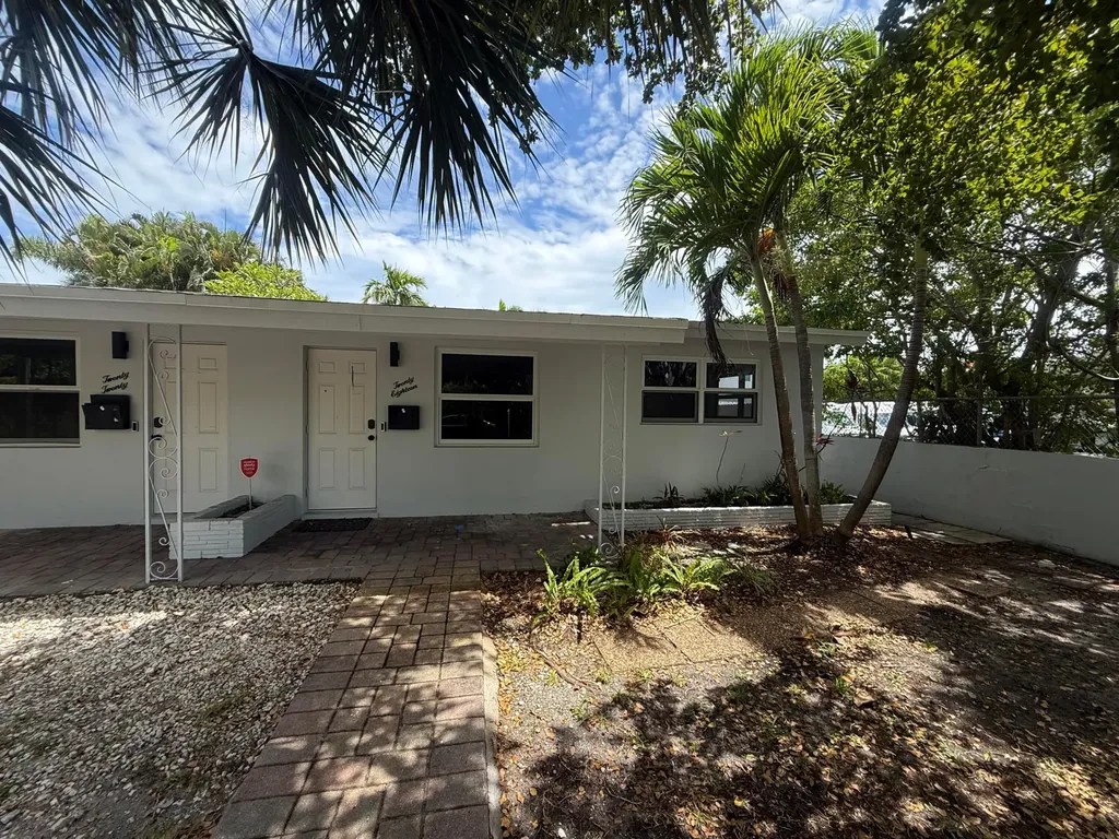 2018 NE 15th Street Fort Lauderdale FL 33304