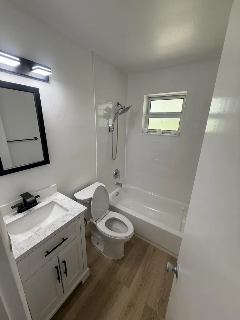 2018 NE 15th Street Fort Lauderdale FL 33304