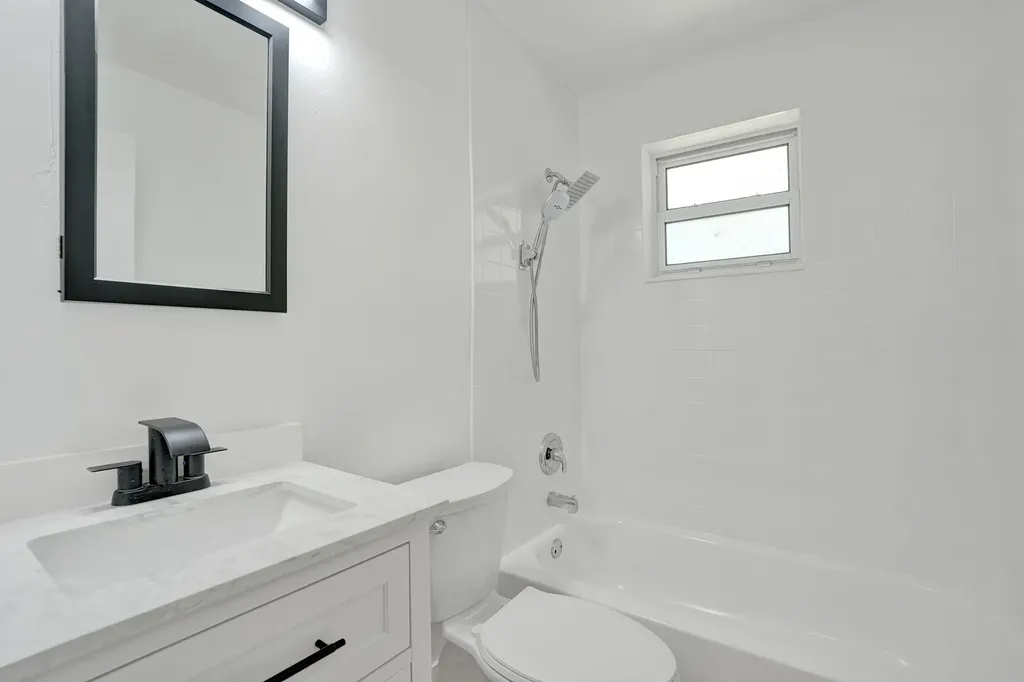 2018 NE 15th Street Fort Lauderdale FL 33304