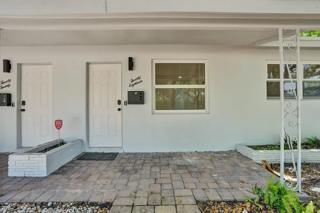 2018 NE 15th Street Fort Lauderdale FL 33304