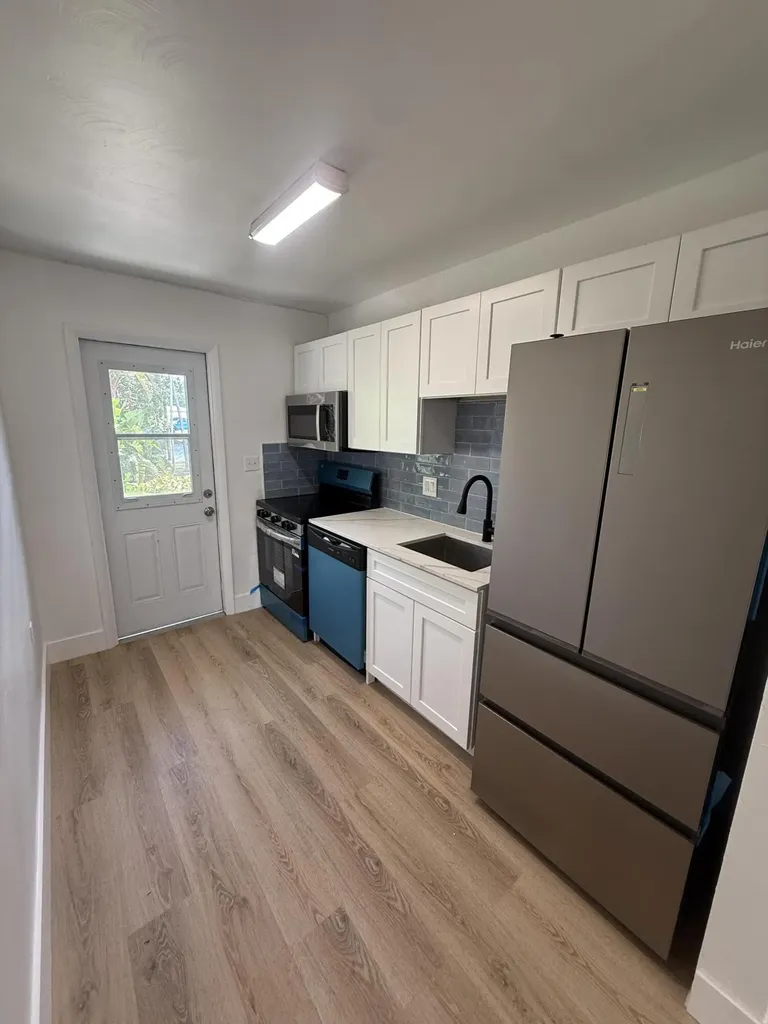 2018 NE 15th Street Fort Lauderdale FL 33304