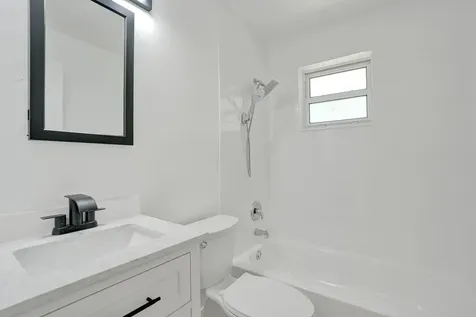 2018 NE 15th Street Fort Lauderdale FL 33304