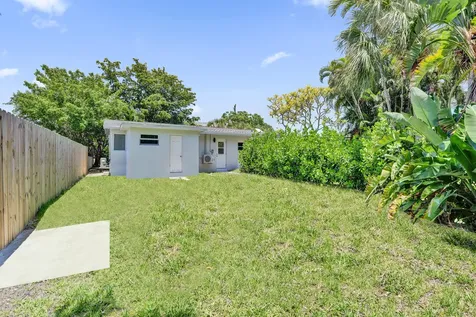 2018 NE 15th Street Fort Lauderdale FL 33304