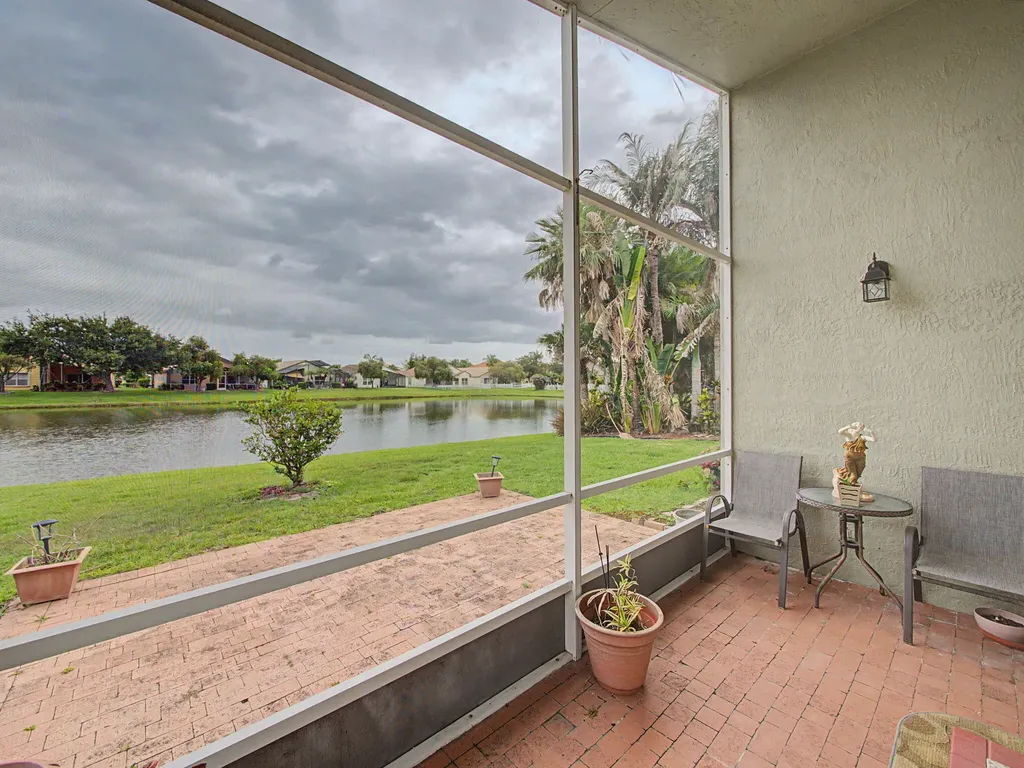 806 NW Rutherford Court Port St Lucie FL 34983