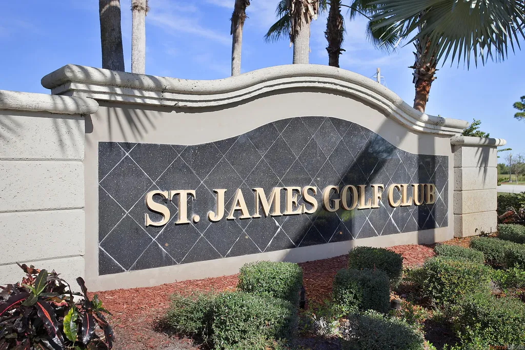 806 NW Rutherford Court Port St Lucie FL 34983