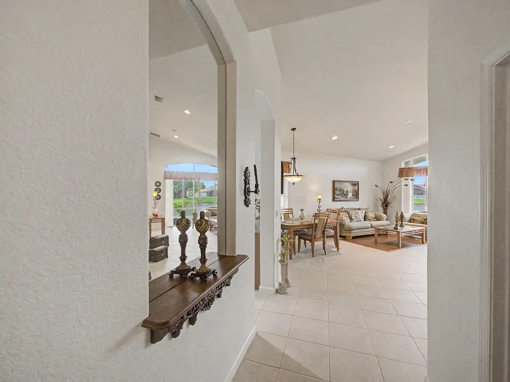 806 NW Rutherford Court Port St Lucie FL 34983