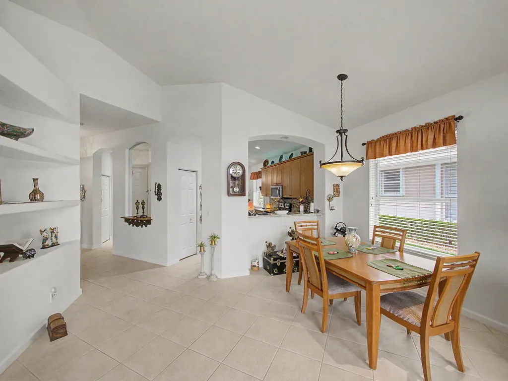 806 NW Rutherford Court Port St Lucie FL 34983