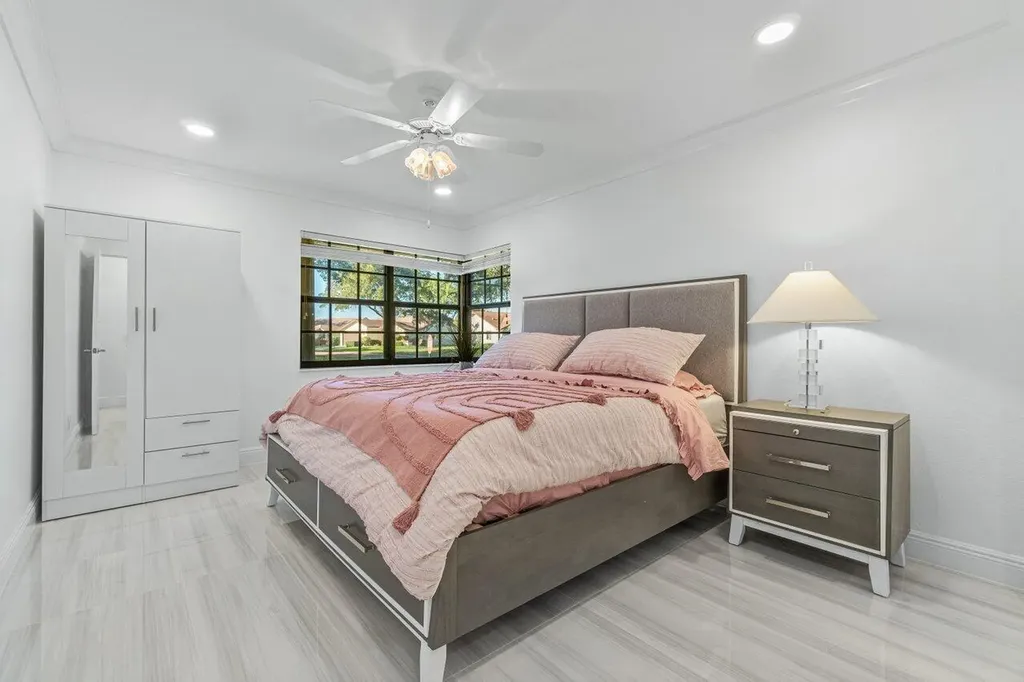 5605 Forest Oaks Terrace Delray Beach FL 33484